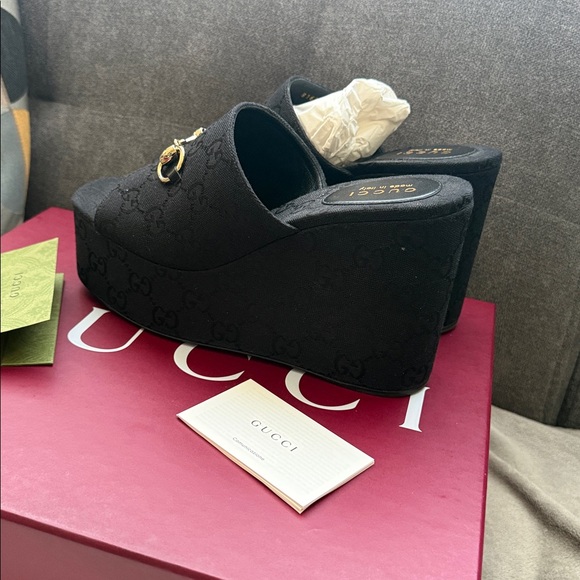 Gucci Black Wedge Sandals with Horsebit  Size 39.5 - Picture 9 of 12